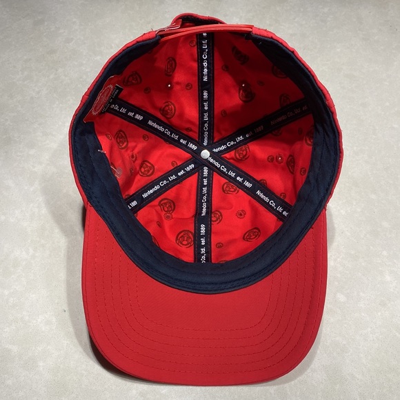 Nintendo World NYC Exclusive New York Limited Logo Official Hat Cap Red⭐️⭐️⭐️⭐️ - Picture 3 of 17